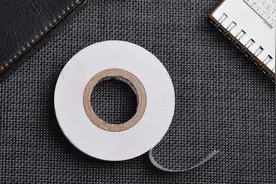 双面胶不好清理，教你一个好方法，清理起来非常方便