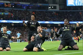 尤文经典比赛回顾：欧冠客场你钻曼城 你听说过四小天鹅吗？视频封面