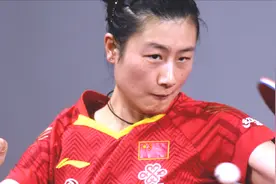 每次拉球都能打到拍边，这不是技术，而是你这几点做错了