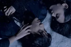 薛之谦-别，我怎么哭的如此狼狈