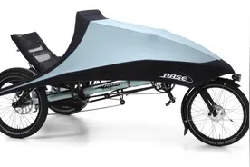 可拆卸“帐篷”自行车！不怕下雨，正三轮带电动躺着骑！视频封面