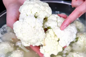 花菜别只用清水洗，洗不干净虫卵，教你一招，脏东西洗得干干净净