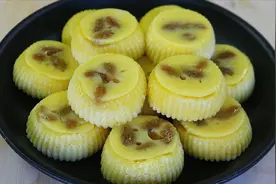 6个鸡蛋1碗面，教你做好吃不上火的蒸蛋糕，松软可口，孩子超爱吃