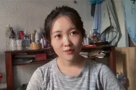越南女孩唱一首中国歌，你们听听感觉怎么样？