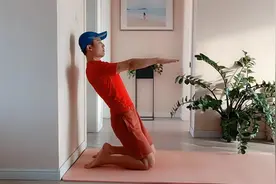 大腿前侧凸出显胖又显壮，2个动作每天60下，拯救大粗腿