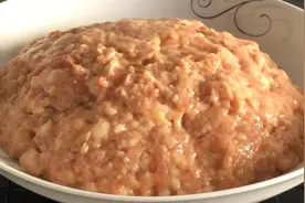 教你肉馅最好吃的调法，鲜嫩多汁，比饭店的还要好吃，看一遍就会