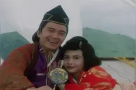 鹿鼎记：导演想亲自演多隆，周星驰鼻孔里的脚是谁？林青霞被忽悠视频封面