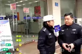警官介绍电动车上牌规定，一旦超过这个日期，不能再办临时号牌！