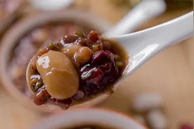 三伏天不吃这碗太亏了！祛湿补气血，一煮就成，女性尤其要多吃！