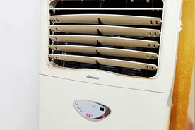 空调没有遥控器就打不开？安装师傅从来不教你，一按这里立马开机