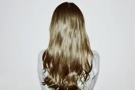 还为染什么颜色的头发纠结？女生染什么颜色好？不知道的快看看吧