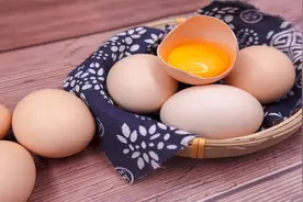 原来鸡蛋才是养花的好肥料，鸡蛋的4个巧方法，一年省下不少钱！