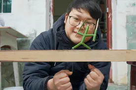小时候经常玩的竹节人，制作简单又有趣，你们玩过吗？
