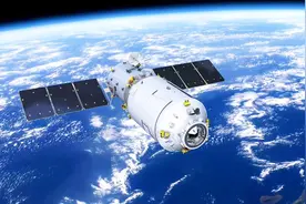 2022前后建成可载3人空间站！中国如何实现从无到有的大步追赶？视频封面