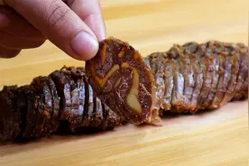 卤牛肉好吃有诀窍、颜色红润、肉质紧实不松散，学会做给家人吃视频封面