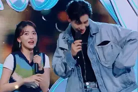 胡一天梁洁同台，合唱《外滩十八号》，俩人互动太搞笑了丨星期六视频封面