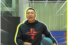 哈登的012上篮，网络上很多篮球博主都做了错误示范#篮球 #篮球需要沉淀  @豪群炼盟总公司  @豪群公益 