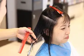 很知性的“齐腮短发”，大师剪出来就是不一样，立体式瘦脸美翻了