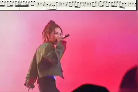 邓紫棋经历了什么才写出《孤独》