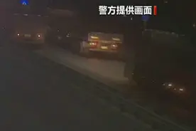 男子醉酒驾驶大货车途中竟然睡着了 行驶一公里追尾后才停下视频封面
