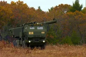 台军增购18套“海马斯”多管火箭炮系统，对解放军威胁有多大？视频封面