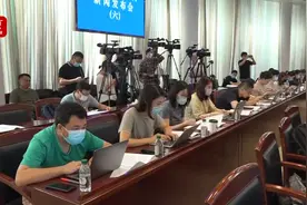 依法保障义务教育教师工资待遇全国教师总数达1792.97万人视频封面