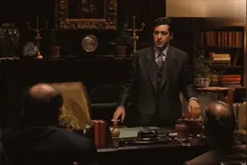 教父：教父迈克教你谈生意，首先，要给对方一个，无法拒绝的理由