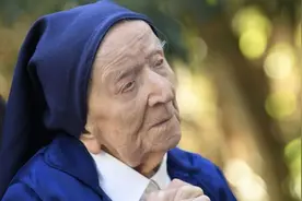 全球最长寿老人去世享年118岁:经历两次世界大战 还"战胜"过新冠视频封面
