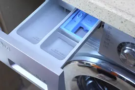 用了10多年洗衣机才知道，洗涤盒这样用才正确，难怪衣服洗不干净