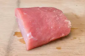 炒猪肉时，瘦肉发柴嚼不动？教你一招，像吃豆腐一样嫩滑，太香了视频封面