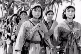 1942年，躲进深山的女子被日军杀害，“红色娘子军”首任连长陨落视频封面