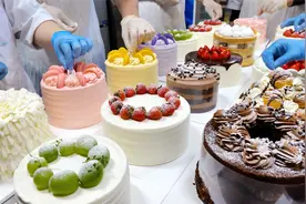 奶油蛋糕不用再买了，学会这些技巧，在家轻松做！