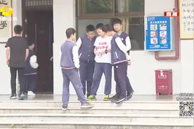 孩子想跨区就读需迁户口？长沙“小升初”政策解读！视频封面