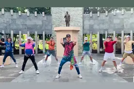 抖音最火 AMPUN BANG JAGO - BOOM BOOM BOOM 舞