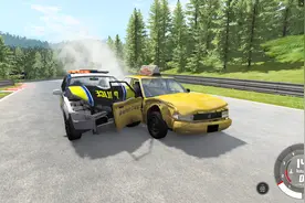 赛道上疯狂驾驶的出租车！我开警车能成功追到吗？