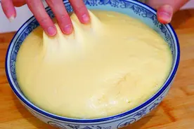 面粉新吃法，比油条还好吃，简单又快速，出锅全家人都爱吃，真香