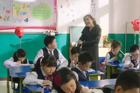 老师，吃花生米