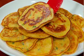 鸡蛋学会这样做，软糯蓬松，3个孩子抢着吃，营养健康，做法简单