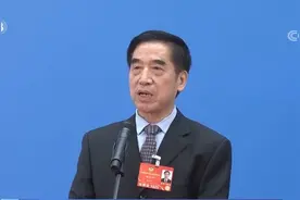 杨忠岐：关注森林，促进林业发展和生态环境建设|东方时空视频封面