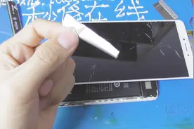 手机wifi信号弱？贴一张纸就能增强信号，又学会一个妙招