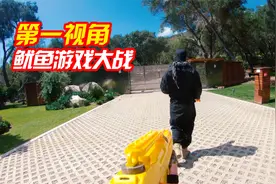 当你被鱿鱼游戏的红衣人追杀？第一视角跑酷带你逃离鱿鱼游戏！