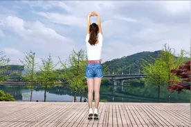 再忙也要“踮踮脚”每天5分钟，消化好，肚子越来越小视频封面