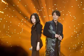 泰国美女用中文翻唱《凉凉》，一开口就跪了，网友：神仙嗓音！视频封面