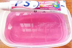 用沐浴露和牙膏做泥，成品丝滑柔软不粘手，好玩无硼砂，成功率高