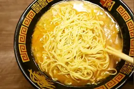 日本女性不敢一个人上街“吃拉面”，是有什么隐情吗？原因难相信