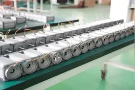 十年高工带你认识伺服电机，了解旋转扭矩的计算方法！视频封面