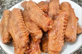 鸭翅最经典的家常做法，酱香浓郁嫩滑入味，简单又好吃