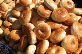 新疆的窝窝馕制作过程