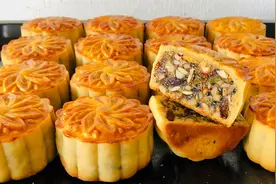 中秋节快到了，五仁月饼最详细的做法，无添加剂，薄皮大馅不腻口