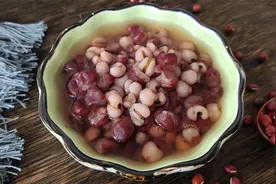 薏米和“它”天生一对，坚持喝消除浮肿，排光湿气，越喝越苗条视频封面